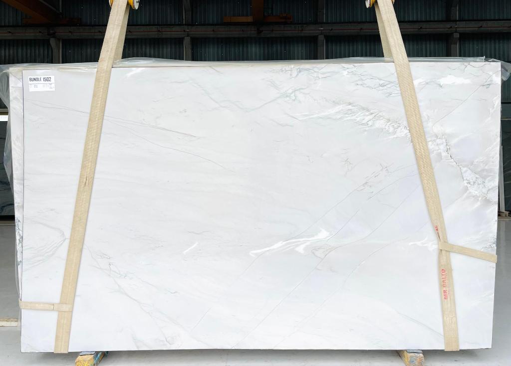 bianco superiore quartzite